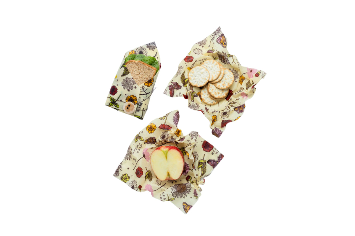 Medium 3 pack in Meadow Magic pattern holding food